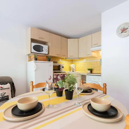 Appartamento 4 Pers à Saint-lary Village, Quartier Thermal, Proche Télécabine, Parking Privé - Fr-1-296-374 *